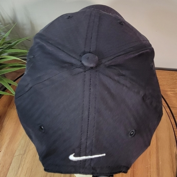 NIKE GOLF Legacy 91 Ball cap white embroidered swoosh - Picture 8 of 17
